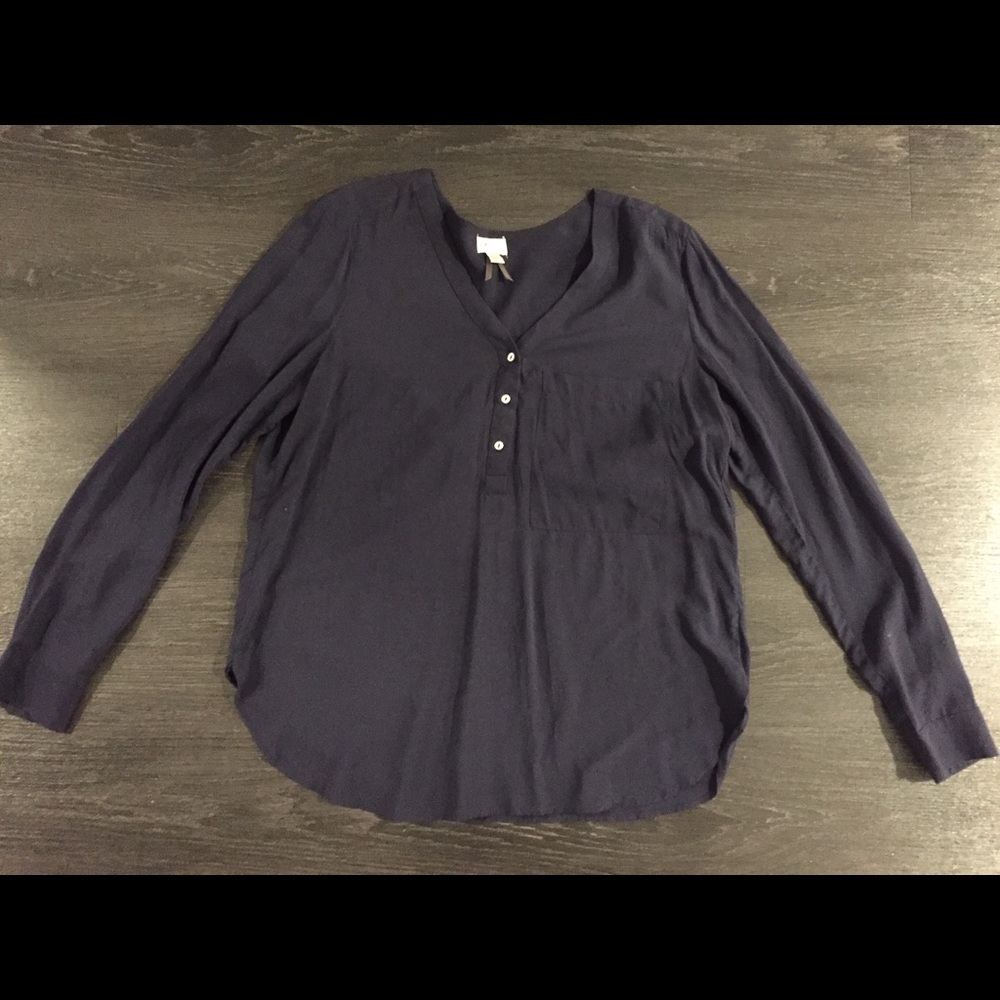 Navy Blue Three Button Blouse, Size Medium